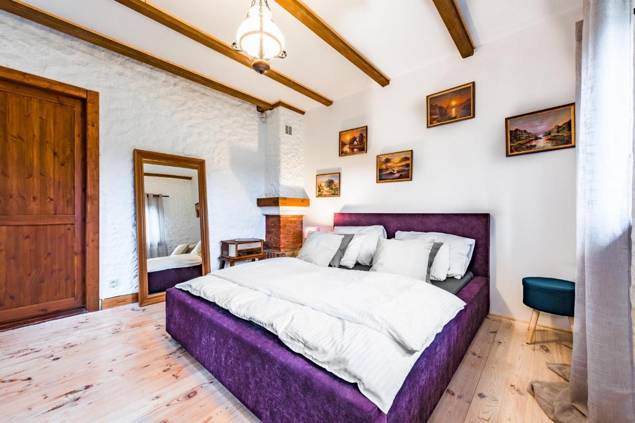Dworek Wiktorowo Hotel Budki Petrykowskie Zewnętrze zdjęcie